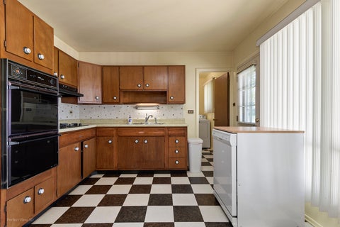 Tiny photo for 1680 pierce Road, Hoffman Estates, IL 60169 (MLS # 12783732)