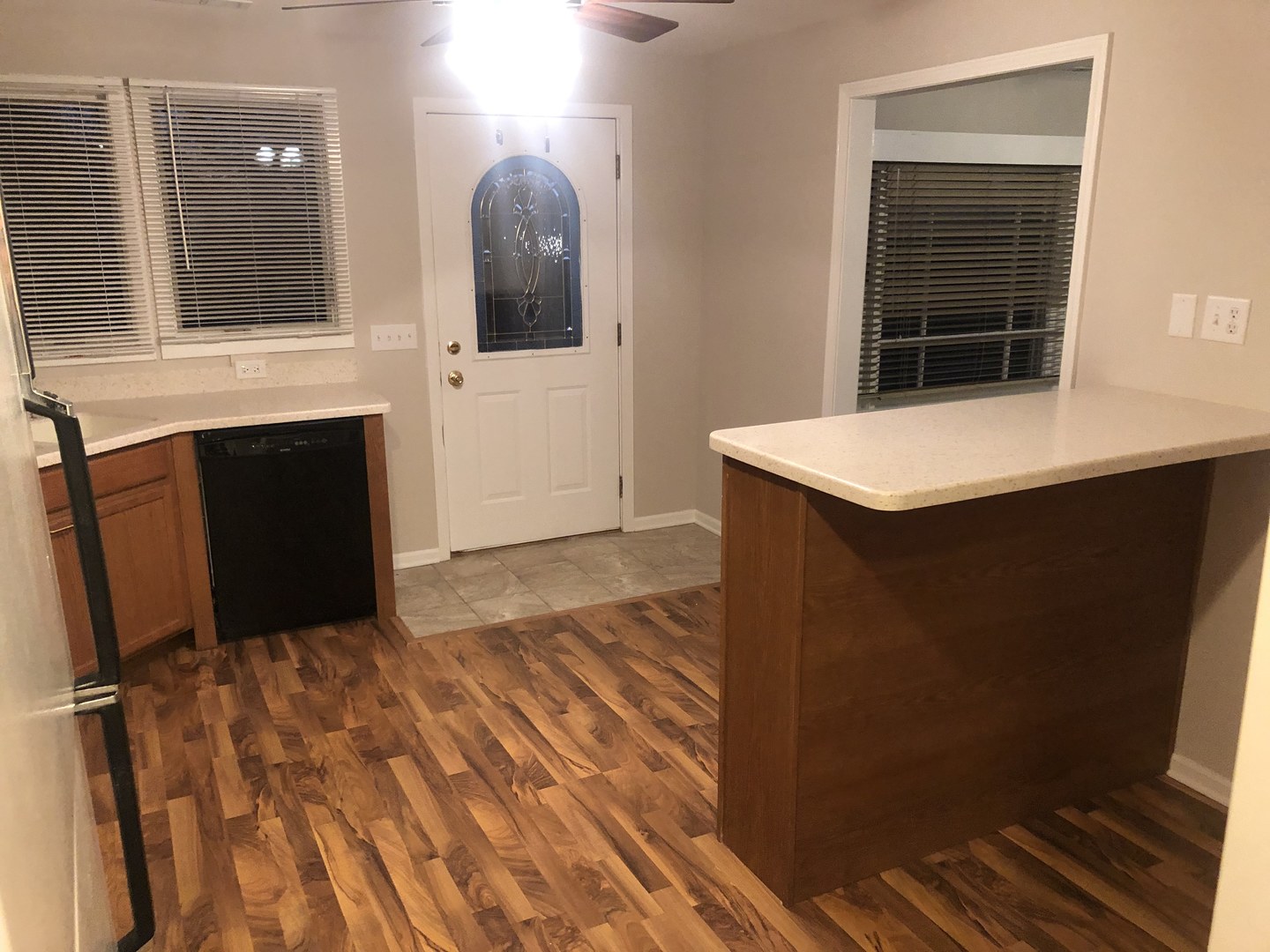 6018-6020 Hickory Street