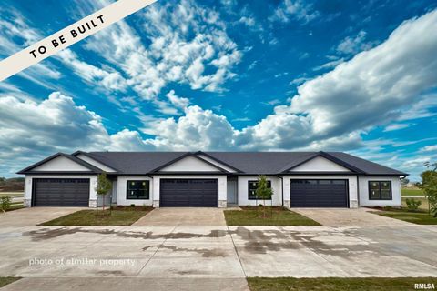 Photo of 1704 REDBUD Circle #102, Eldridge, IA 52748 (MLS # QC4268048)