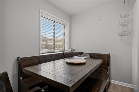 Tiny photo for 7315 Winthrop Way #16, Downers Grove, IL 60516 (MLS # 12521337)