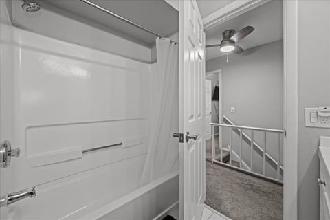 Tiny photo for 7315 Winthrop Way #16, Downers Grove, IL 60516 (MLS # 12521337)