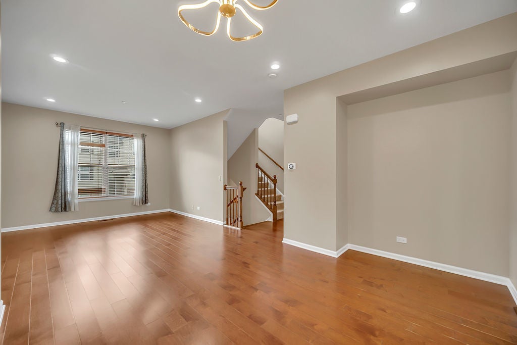 1260 Evergreen Avenue