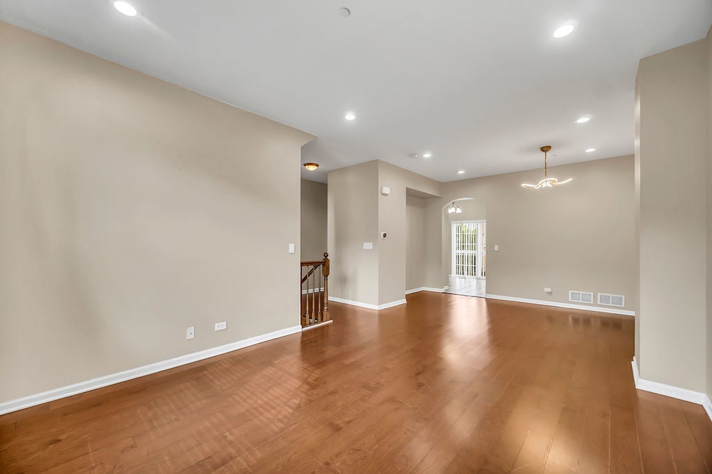 1260 Evergreen Avenue