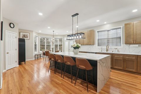 Tiny photo for 484 W Haleys Hill Court, Palatine, IL 60074 (MLS # 12576221)