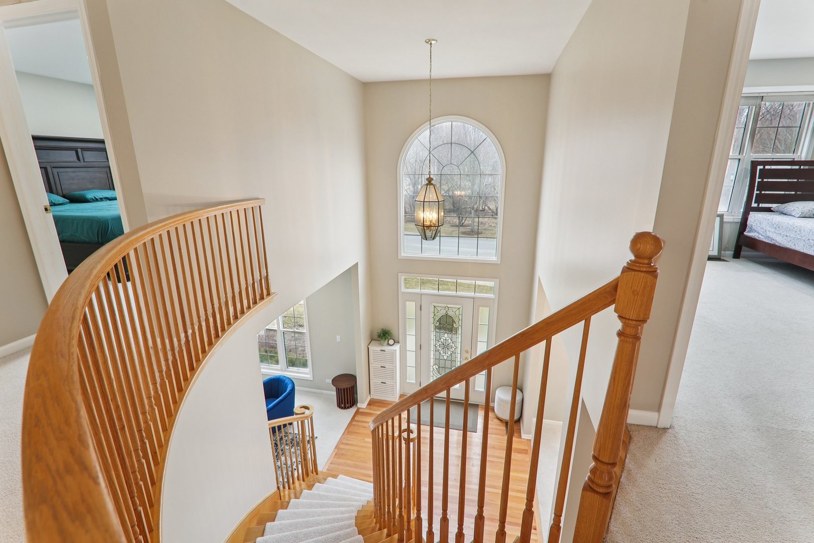 484 W Haleys Hill Court