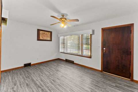 Tiny photo for 323 W 32ND Street, Davenport, IA 52803 (MLS # 12788484)