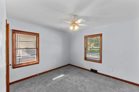Tiny photo for 323 W 32ND Street, Davenport, IA 52803 (MLS # 12788484)