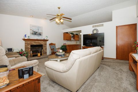 Tiny photo for 2803 Binghampton Lane, Bloomington, IL 61705 (MLS # 12505370)