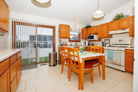 Tiny photo for 2803 Binghampton Lane, Bloomington, IL 61705 (MLS # 12505370)