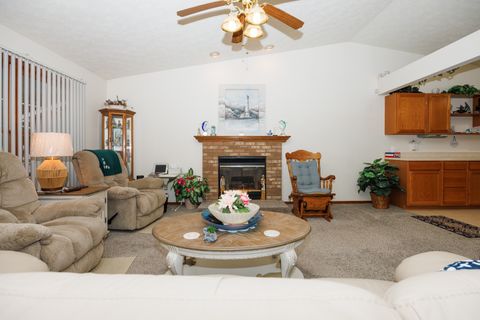 Tiny photo for 2803 Binghampton Lane, Bloomington, IL 61705 (MLS # 12505370)