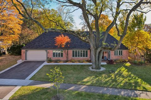 Tiny photo for 1443 Woodhill Drive, Northbrook, IL 60062 (MLS # 12537813)