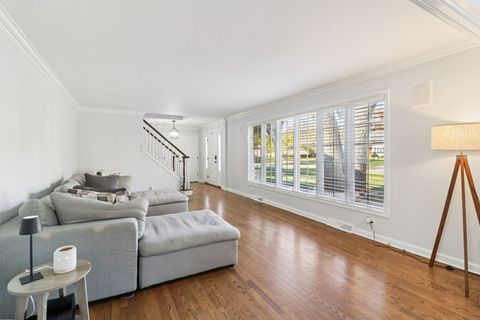 Tiny photo for 1443 Woodhill Drive, Northbrook, IL 60062 (MLS # 12537813)