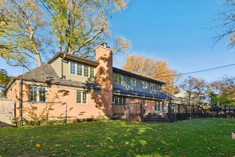 Tiny photo for 1443 Woodhill Drive, Northbrook, IL 60062 (MLS # 12537813)