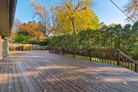 Tiny photo for 1443 Woodhill Drive, Northbrook, IL 60062 (MLS # 12537813)