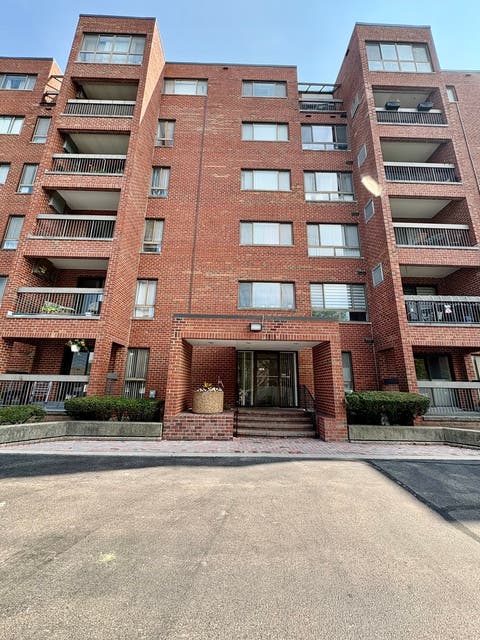 Photo of 701 Forum Square #409, Glenview, IL 60025 (MLS # 12710857)