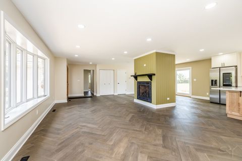 Tiny photo for 704 N Rose Farm Road, Woodstock, IL 60098 (MLS # 12687567)