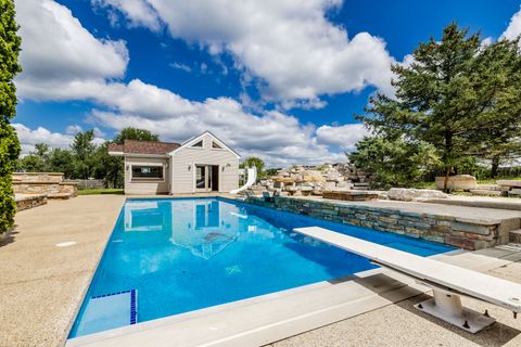 Tiny photo for 704 N Rose Farm Road, Woodstock, IL 60098 (MLS # 12687567)