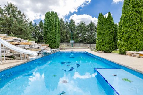 Tiny photo for 704 N Rose Farm Road, Woodstock, IL 60098 (MLS # 12687567)