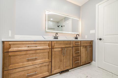 Tiny photo for 704 N Rose Farm Road, Woodstock, IL 60098 (MLS # 12687567)