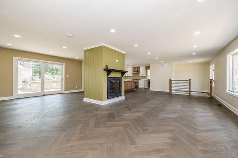 Tiny photo for 704 N Rose Farm Road, Woodstock, IL 60098 (MLS # 12687567)