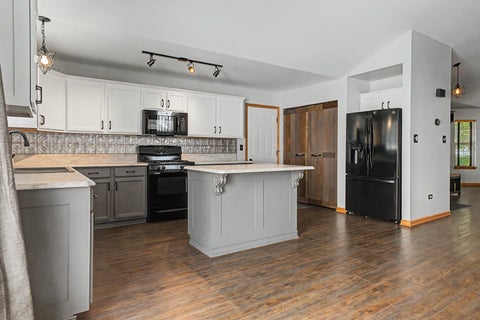 Tiny photo for 1717 Parkside Drive, Plainfield, IL 60586 (MLS # 12753840)