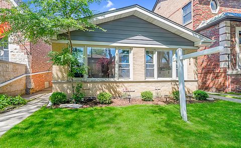 5848 N Drake Avenue Chicago IL 60659