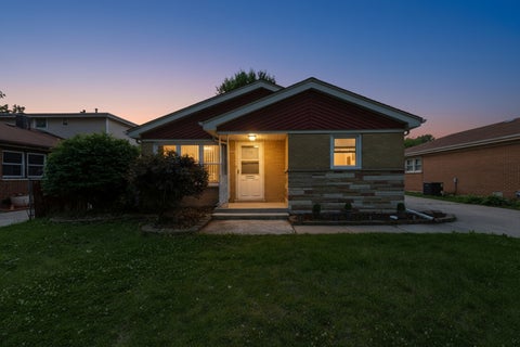 Tiny photo for Midlothian, IL 60445 (MLS # 12738491)