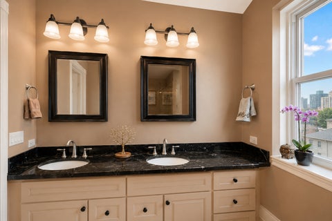 Tiny photo for 1445 N MOHAWK Street #2, Chicago, IL 60610 (MLS # 12726187)