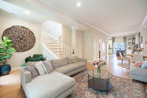 Tiny photo for 1445 N MOHAWK Street #2, Chicago, IL 60610 (MLS # 12726187)