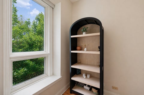 Tiny photo for 1445 N MOHAWK Street #2, Chicago, IL 60610 (MLS # 12726187)