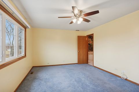 Tiny photo for 11030 S Roberts Road #1, Palos Hills, IL 60465 (MLS # 12557168)