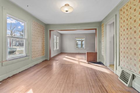 Tiny photo for 607 W Burbank Street, Harvard, IL 60033 (MLS # 12544170)