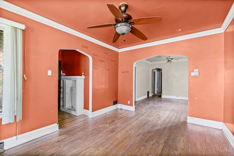 Tiny photo for 6837 S Michigan Avenue, Chicago, IL 60637 (MLS # 12477709)