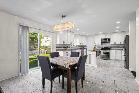 Tiny photo for 353 Charles Drive, Antioch, IL 60002 (MLS # 12678205)