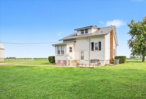 Tiny photo for 9898 E 1200 North Road, Chenoa, IL 61726 (MLS # 12504607)