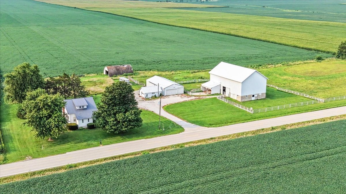 9898 E 1200 North Road