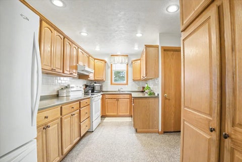 Tiny photo for 9898 E 1200 North Road, Chenoa, IL 61726 (MLS # 12504607)