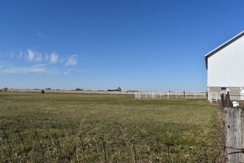 Tiny photo for 9898 E 1200 North Road, Chenoa, IL 61726 (MLS # 12504607)