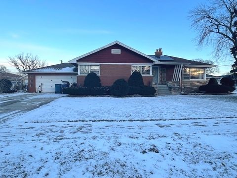 Photo of 10045 S Keeler Avenue, Oak Lawn, IL 60453 (MLS # 12553069)