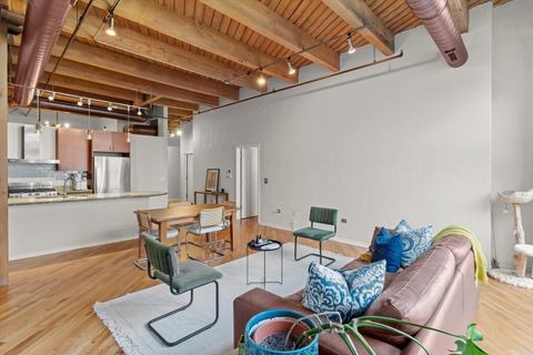 Tiny photo for 1040 W Adams Street #427, Chicago, IL 60607 (MLS # 12484412)