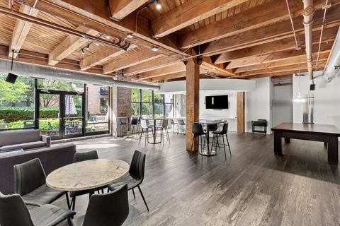 Tiny photo for 1040 W Adams Street #427, Chicago, IL 60607 (MLS # 12484412)