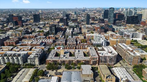 Tiny photo for 1040 W Adams Street #427, Chicago, IL 60607 (MLS # 12484412)