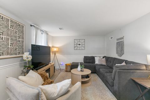 Tiny photo for 903 Notre Dame Drive, Matteson, IL 60443 (MLS # 12618371)