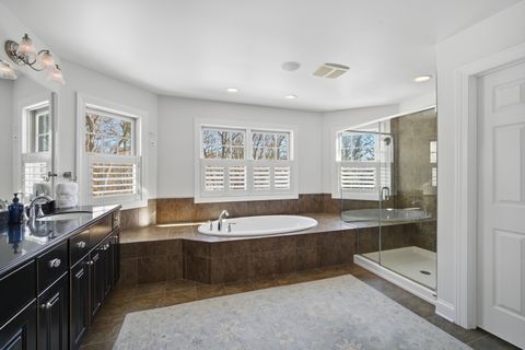 Tiny photo for 422 Old Mill Circle, Lincolnshire, IL 60069 (MLS # 12559431)