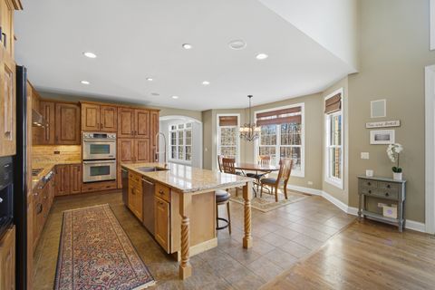 Tiny photo for 422 Old Mill Circle, Lincolnshire, IL 60069 (MLS # 12559431)