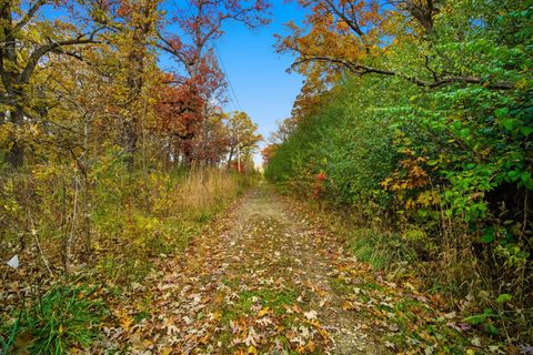 Tiny photo for 422 Old Mill Circle, Lincolnshire, IL 60069 (MLS # 12559431)