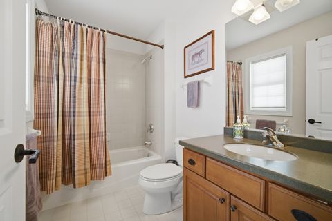 Tiny photo for 422 Old Mill Circle, Lincolnshire, IL 60069 (MLS # 12559431)