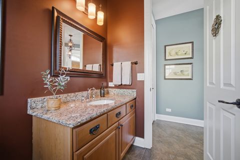 Tiny photo for 422 Old Mill Circle, Lincolnshire, IL 60069 (MLS # 12559431)