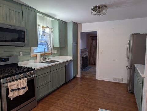 Tiny photo for 3618 Maple Avenue, McHenry, IL 60050 (MLS # 12529823)