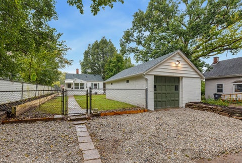 Tiny photo for 910 25th Street, Moline, IL 61265 (MLS # 12766140)